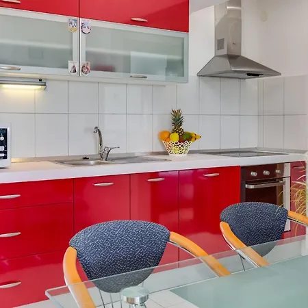 Apartment Strmota S Bazenom
